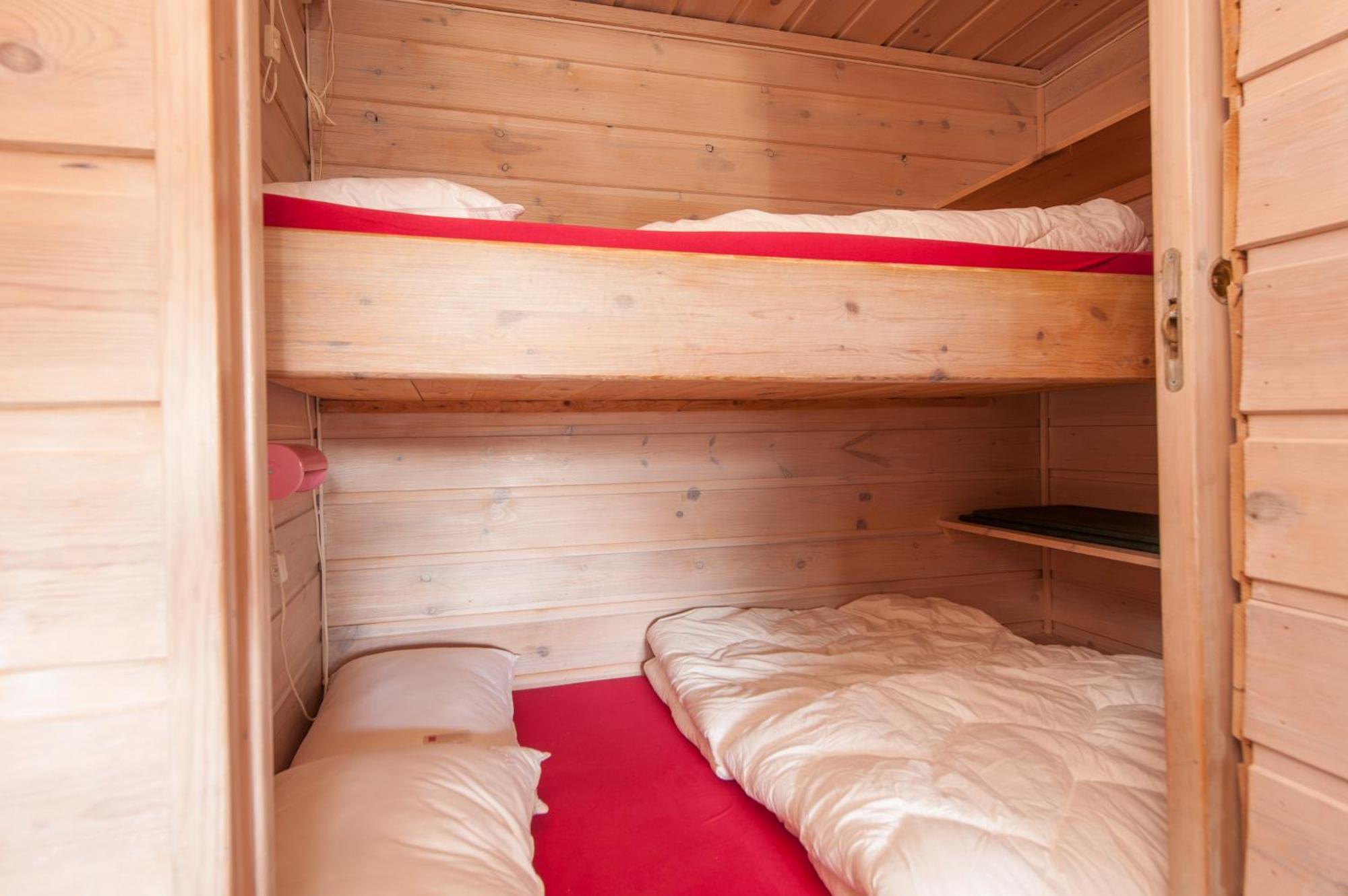 Hamre Familiecamping Hotel Kristiansand Room photo